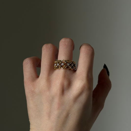 Vintage 18k Italian Diamond Chain Ring