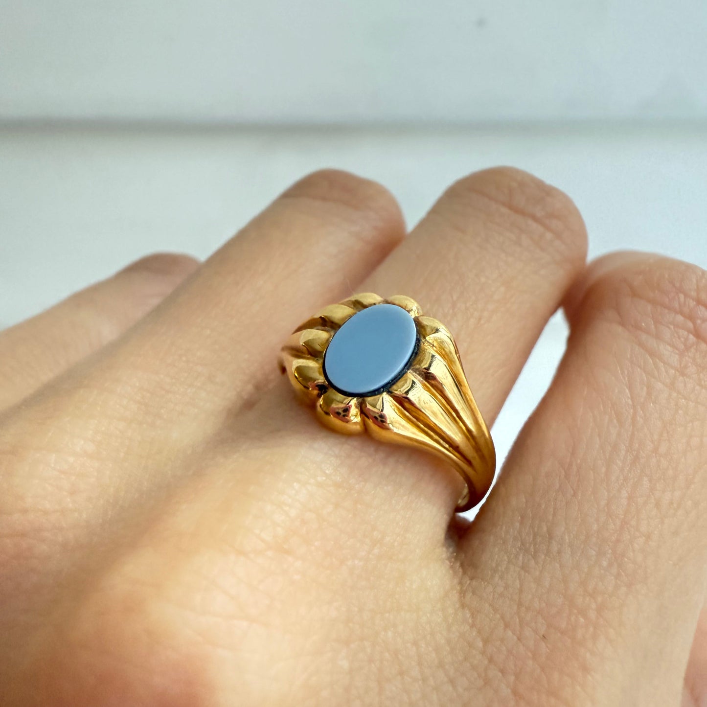 Vintage 18k Sardonyx Signet Ring