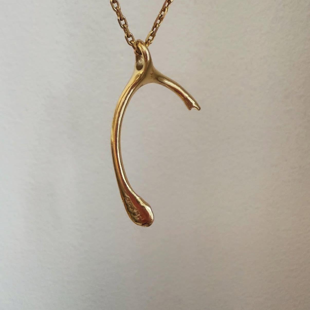Vintage Solid Wishbone Pendant